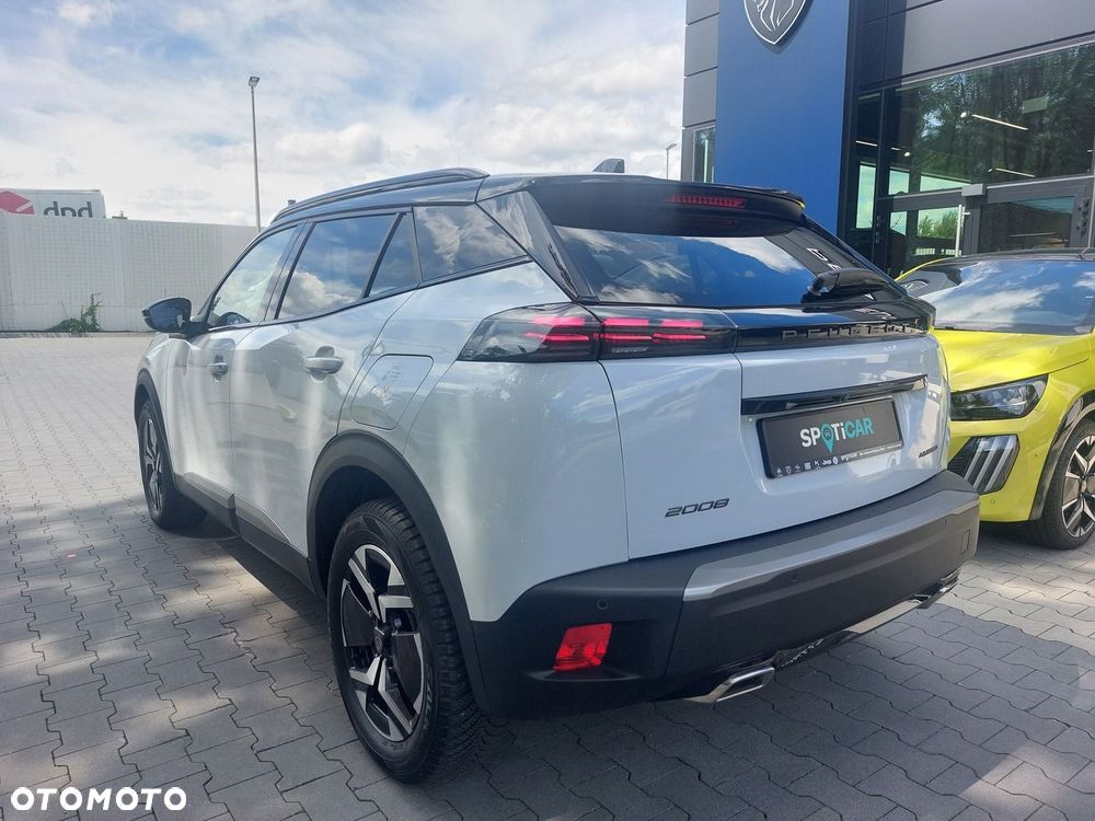 Peugeot 2008 - 4
