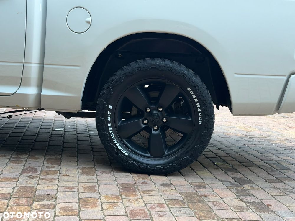 Dodge RAM - 6