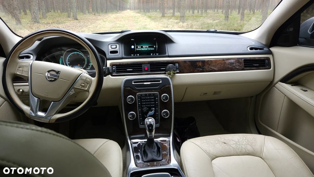 Volvo XC 70 - 12