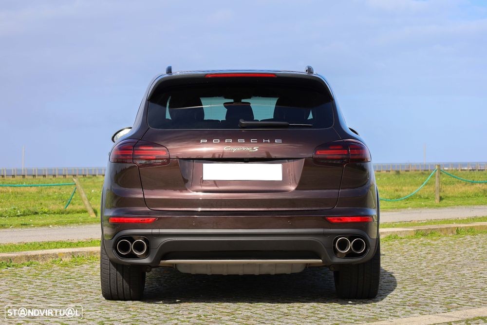 Porsche Cayenne S E-Hybrid Platinum Edition - 6