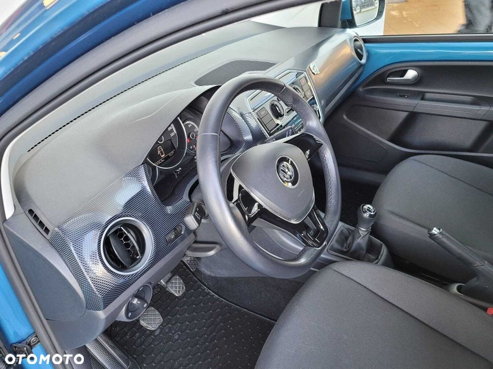 Volkswagen up! 1.0 move - 7