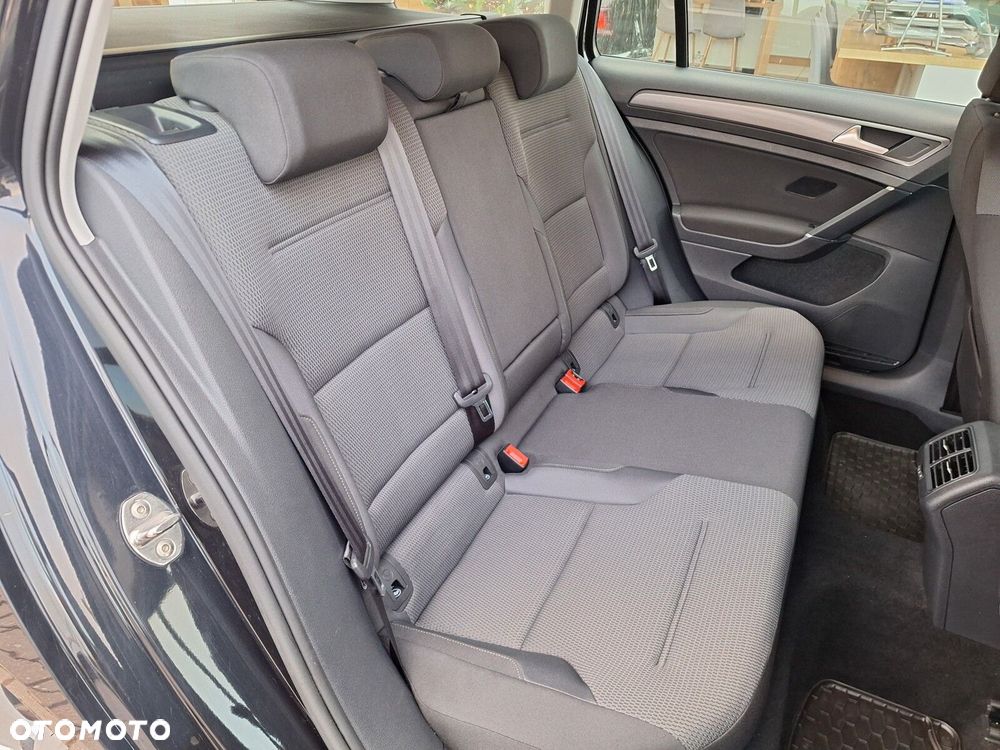 Volkswagen Golf 1.5 TSI BMT Evo Comfortline - 18