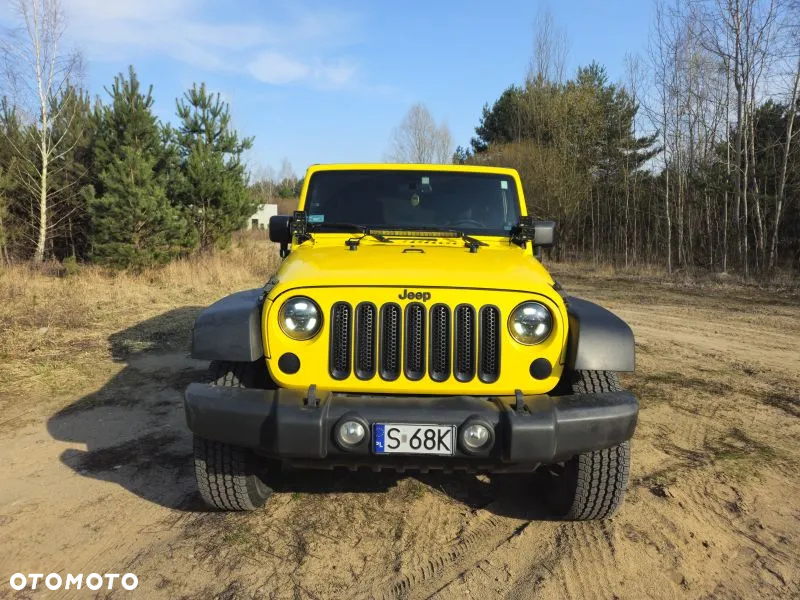 Jeep Wrangler Unlimited 3.8 Sahara - 4