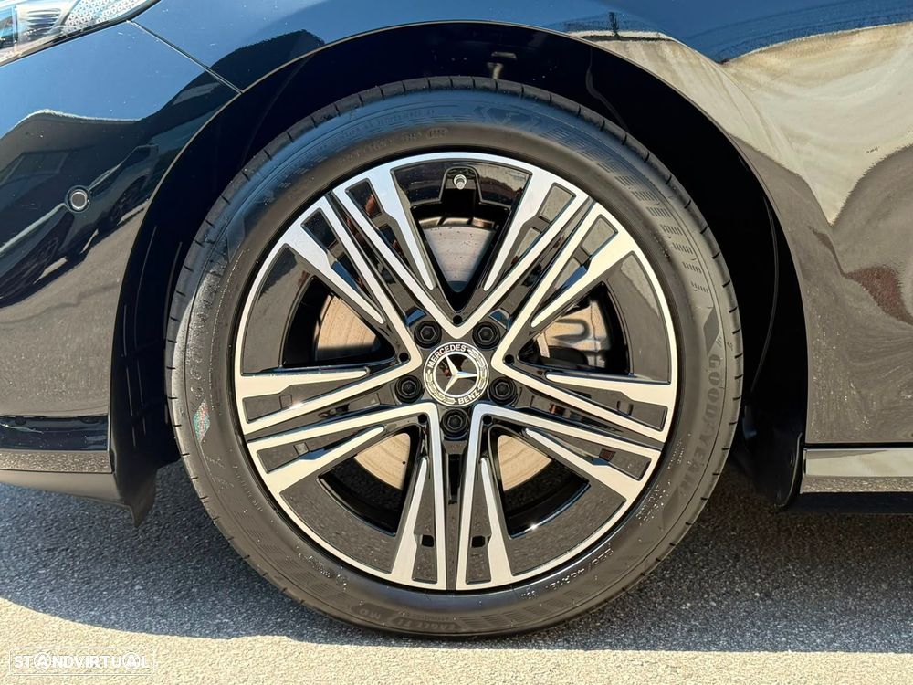 Mercedes-Benz CLA 250+ EQ Shooting Brake - 18