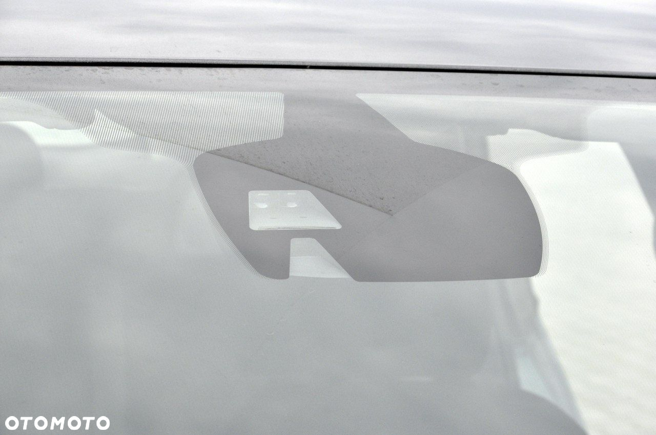 Ford Mondeo - 40