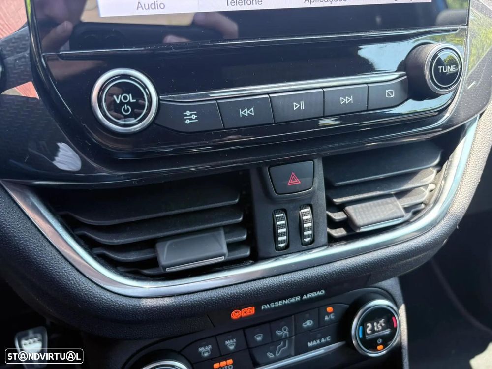 Ford Fiesta 1.0 EcoBoost ST-Line - 48