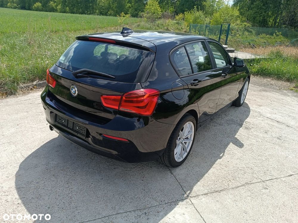BMW Seria 1 116d Sport Line - 3