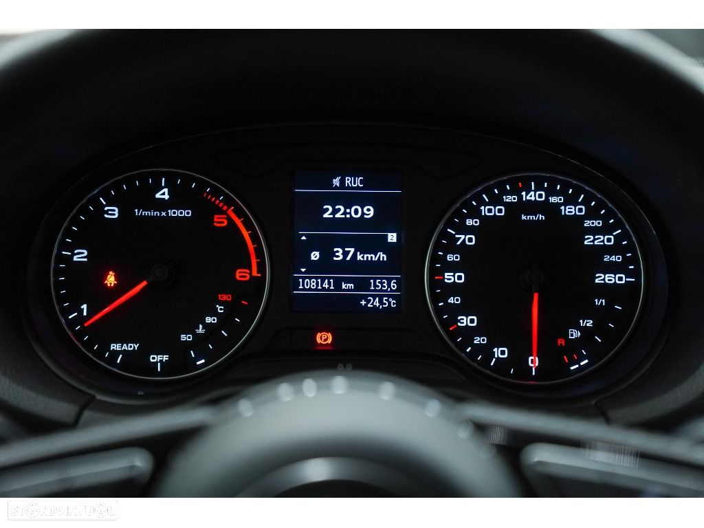 Audi Q2 1.6 TDI S-line - 22