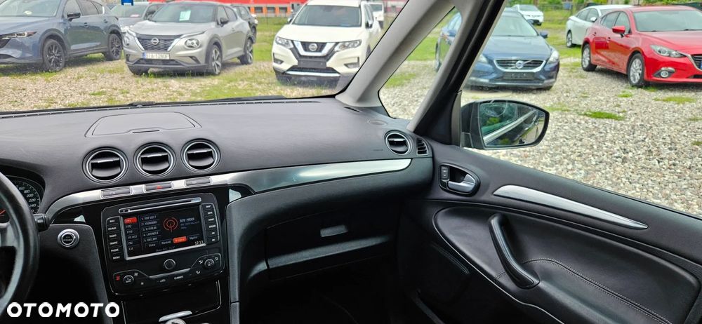 Ford Galaxy 2.0 TDCi Titanium - 27