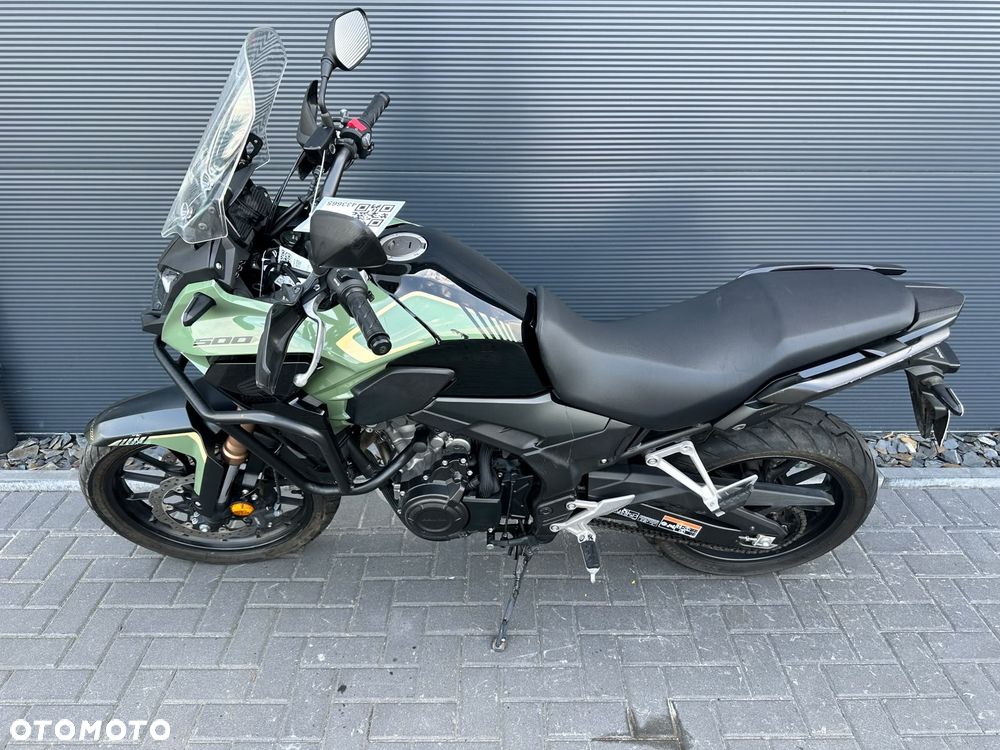 Honda CB - 2