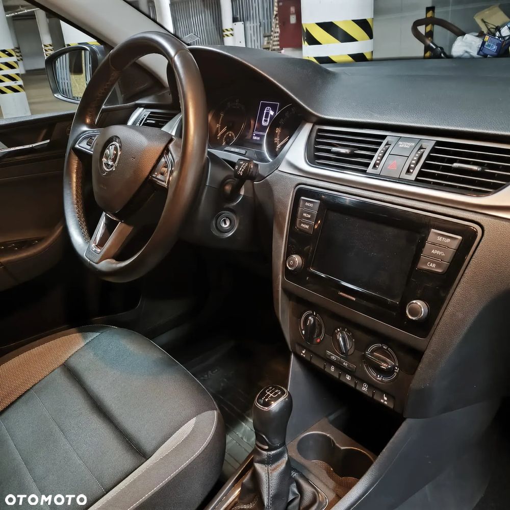 Skoda RAPID 1.0 TSI Ambition - 14