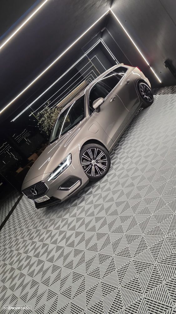 Volvo V60 2.0 T6 AWD TE Inscription Expression - 8