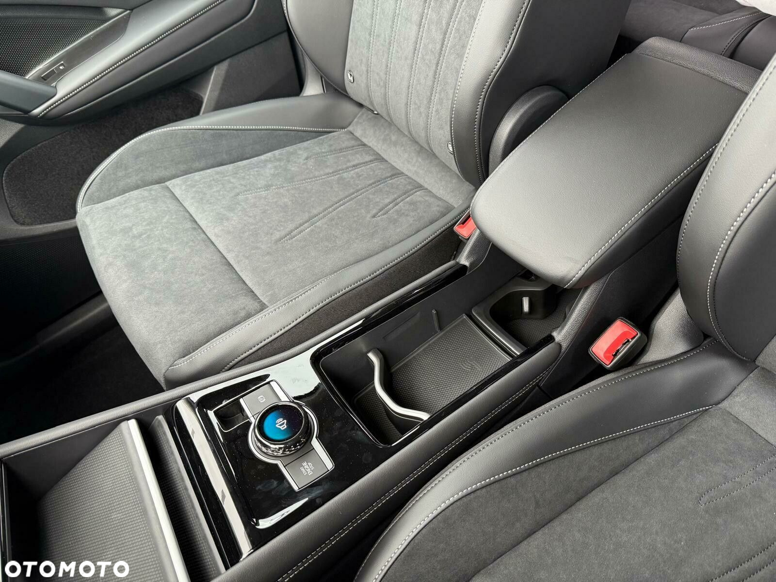 Volkswagen Tiguan - 21