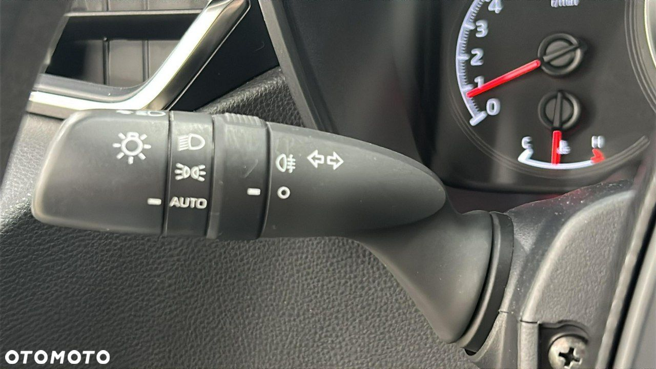 Toyota Corolla 1.2 T Active - 25