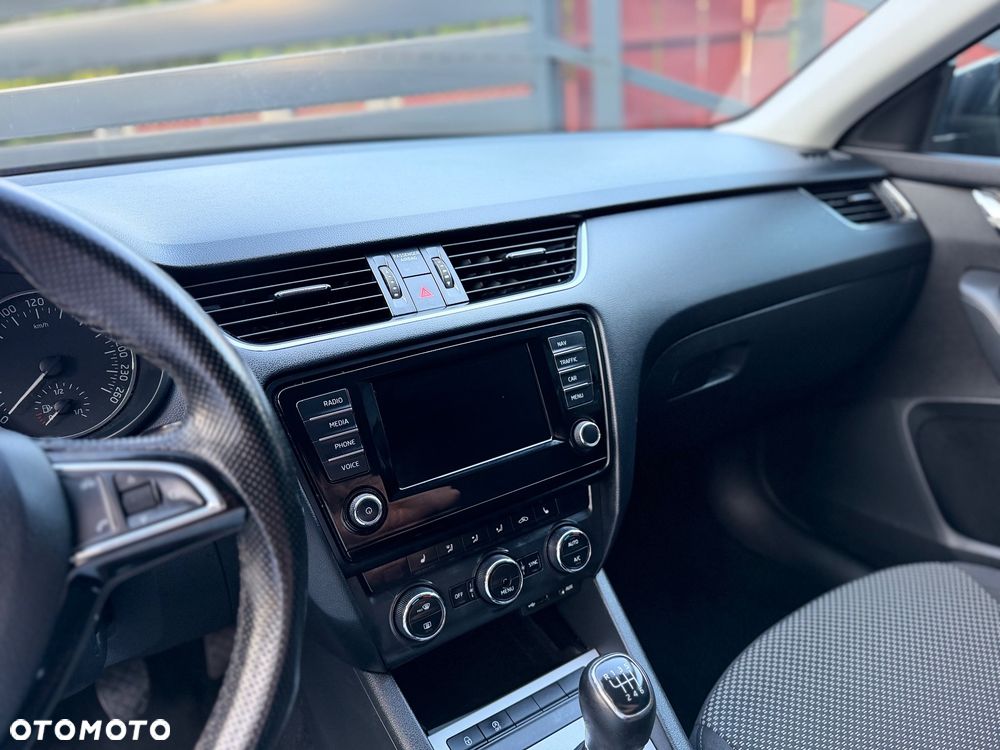Skoda Octavia 2.0 TDI (Green tec) Ambition - 29
