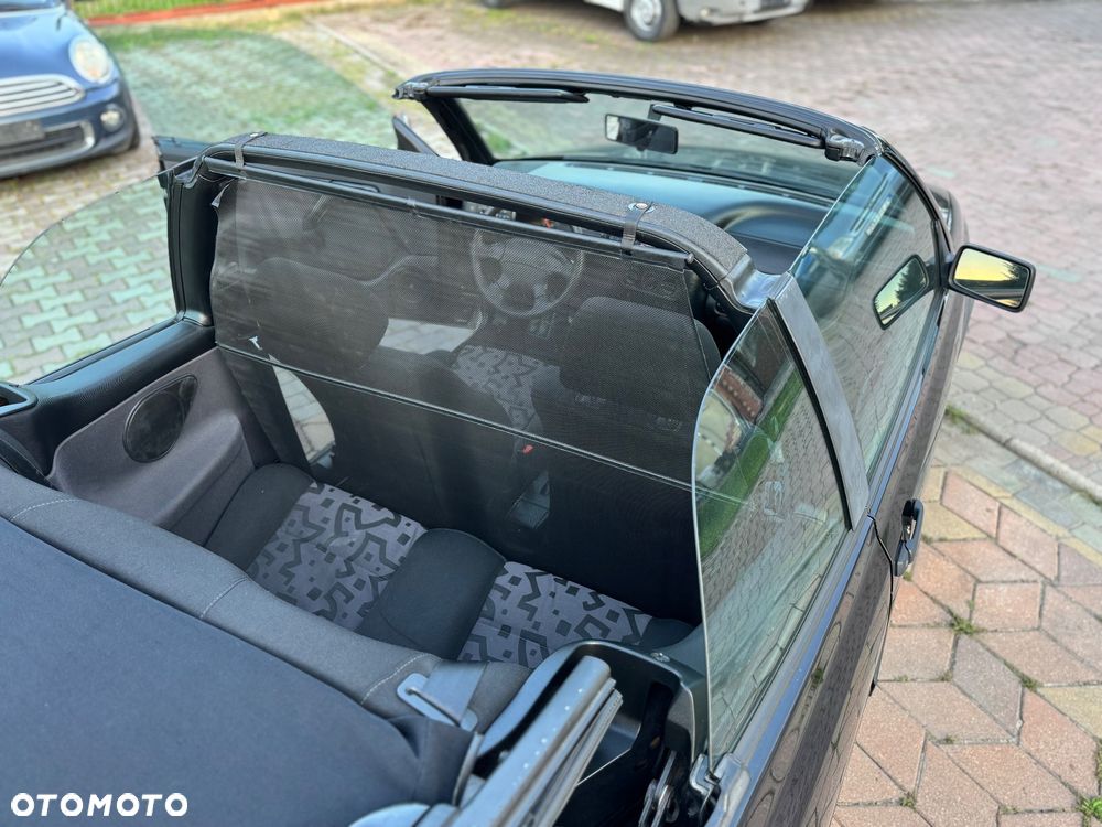 Volkswagen Golf - 17