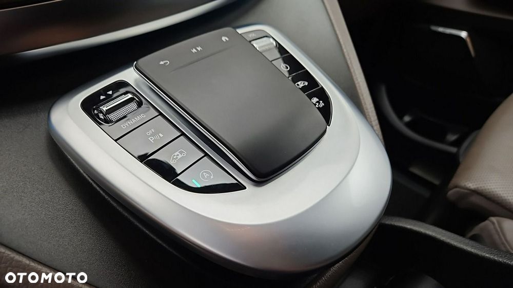 Mercedes-Benz Klasa V 300 d 4-Matic Exclusive 9G-Tronic (d³ugi) - 19