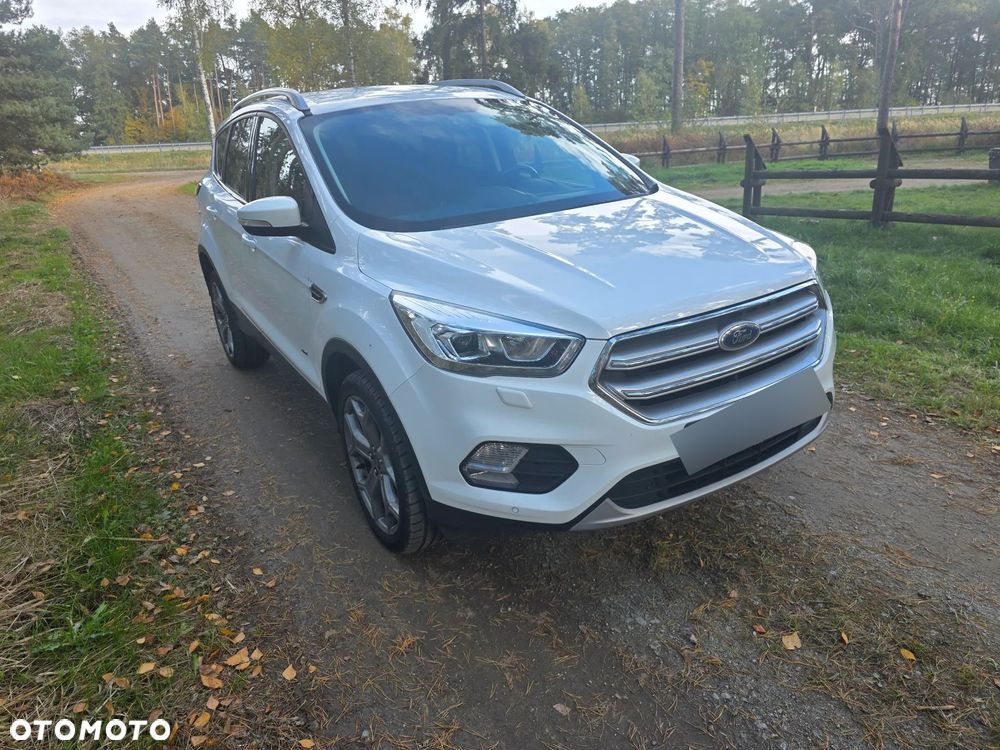 Ford Kuga 2.0 TDCi AWD Titanium - 3