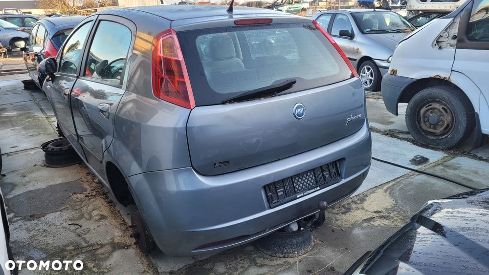 Klapa tylna bagażnika FIAT GRANDE PUNTO 2008r 595A 595/A  5d hatchback - 2