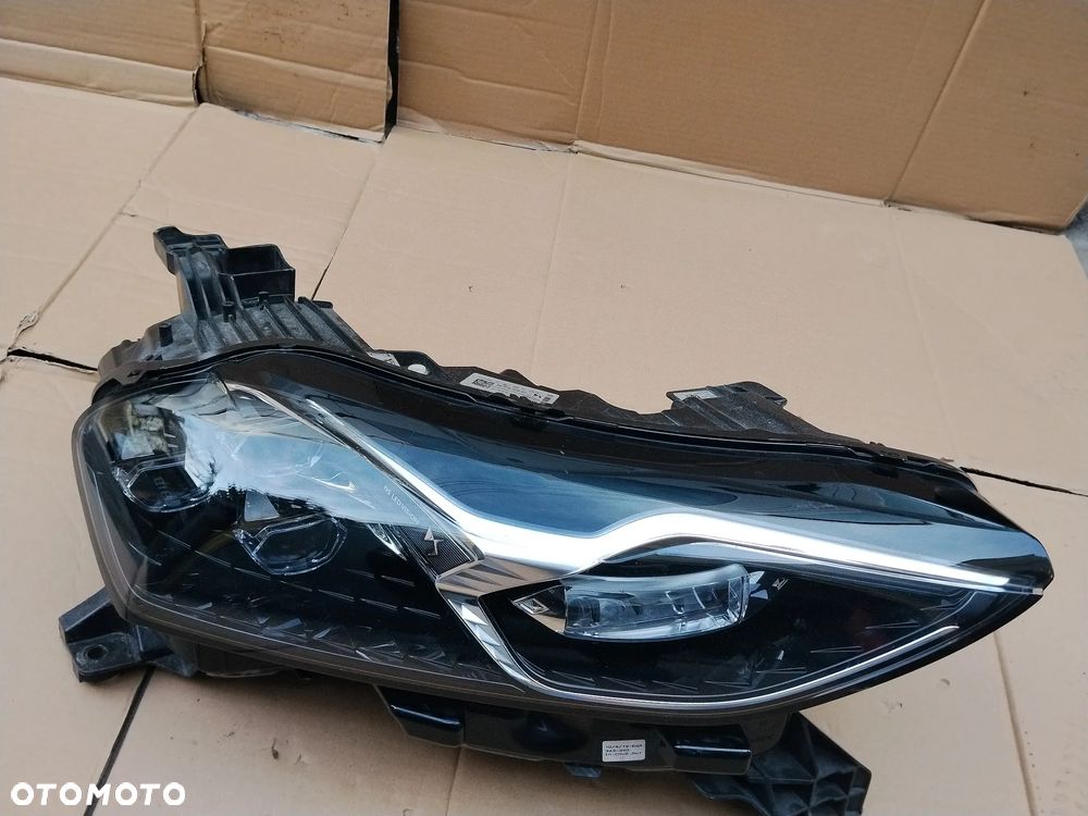 Lampa prawa Full Led Citroen DS3 crossback bdb.stan Europa