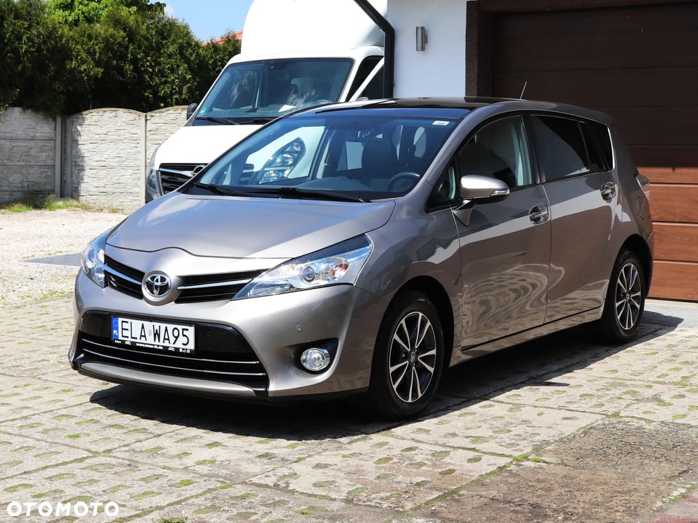 Toyota Verso 1.8 Premium - 5