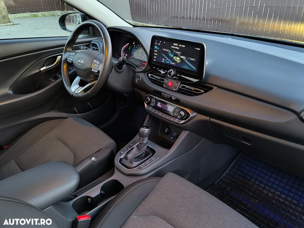 Hyundai i30 1.5 T-GDI 48V-Hybrid DCT EDITION 30+ - 8