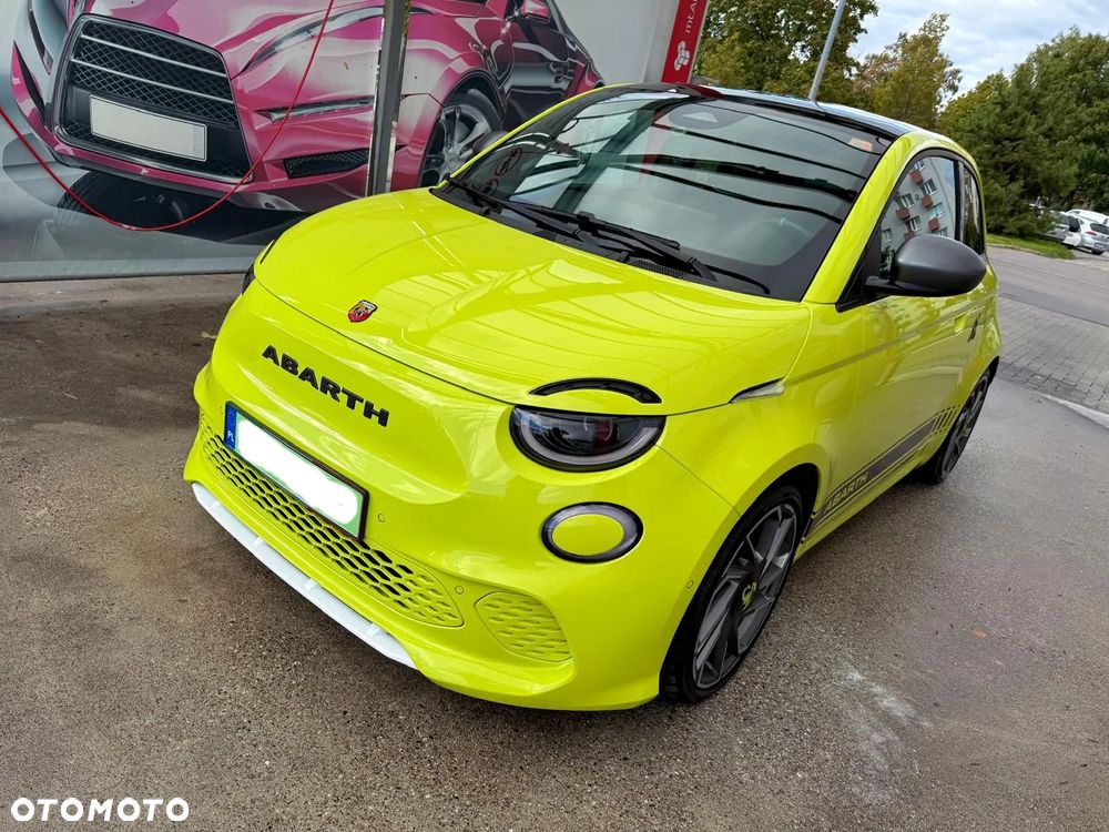Abarth 500e 37.8kWh Turismo - 1