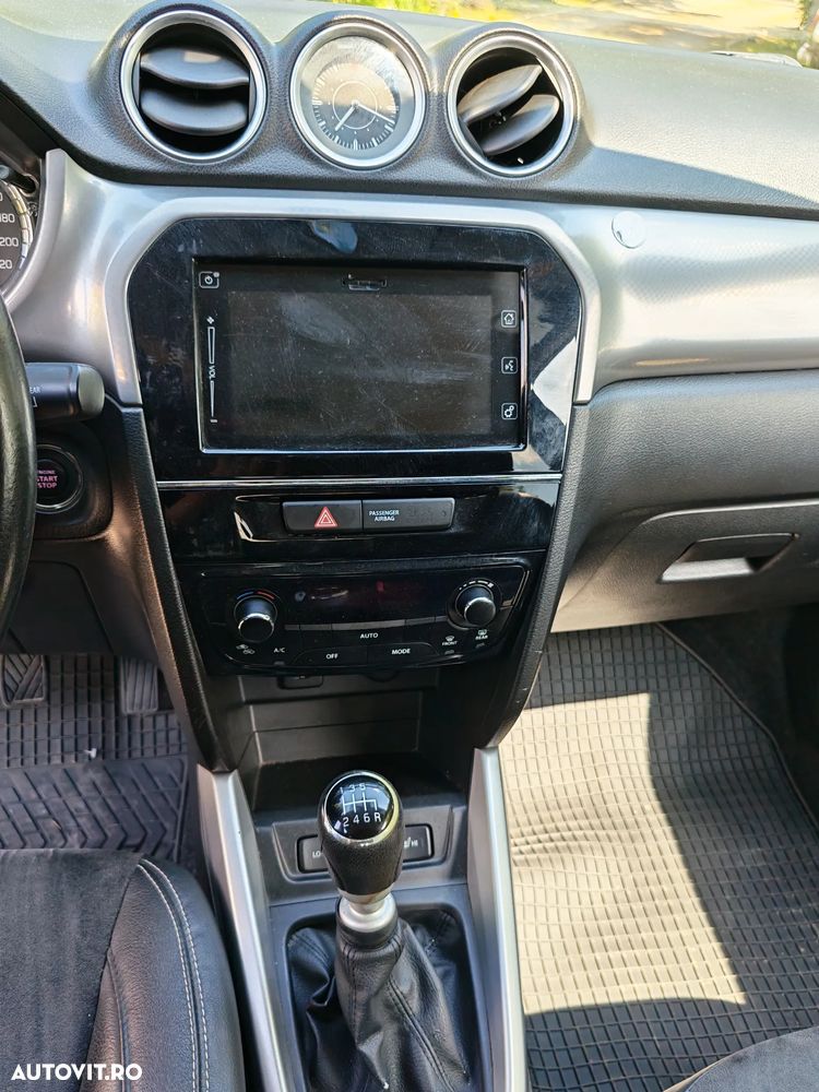 Suzuki Vitara 1.6 DDIS 4X4 Spirit - 17