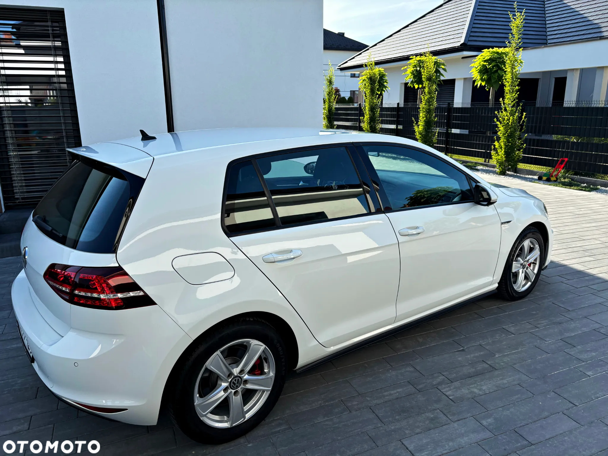 Volkswagen Golf VII 2.0 TDI BMT GTD - 27