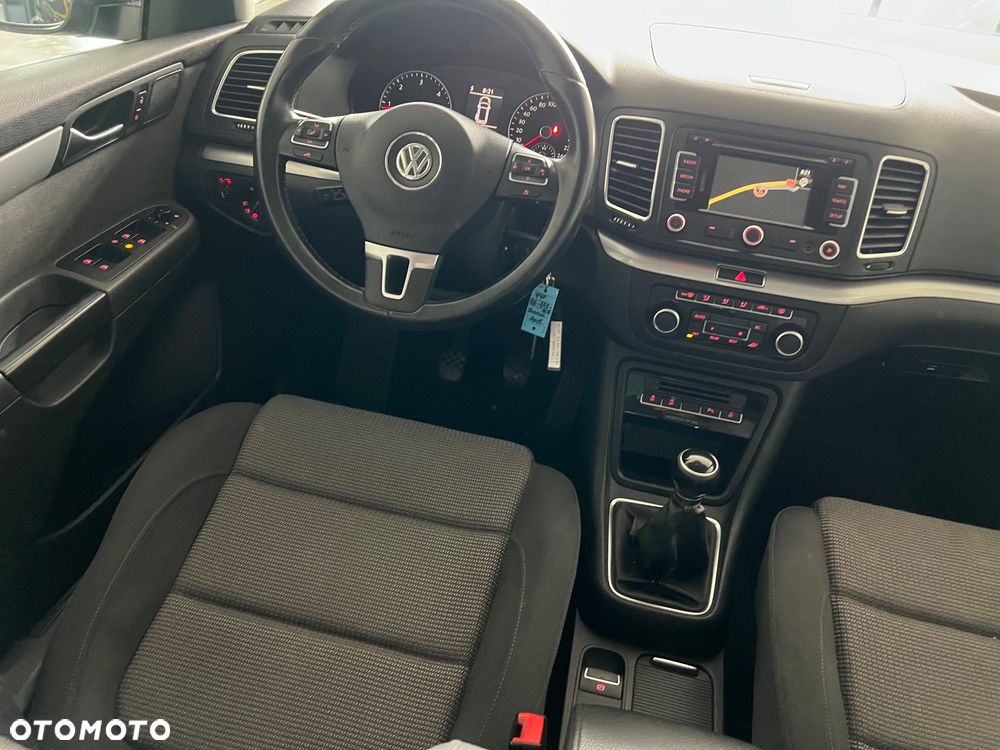 Volkswagen Sharan 2.0 TDI 4Mot Comfortline - 16