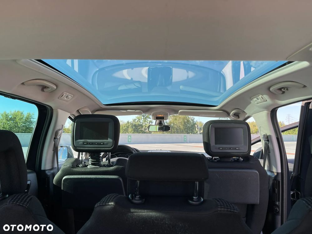 Peugeot 5008 HDI FAP 150 Premium - 21