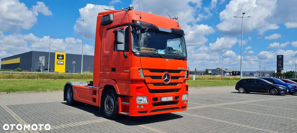Mercedes-Benz Actros - 6