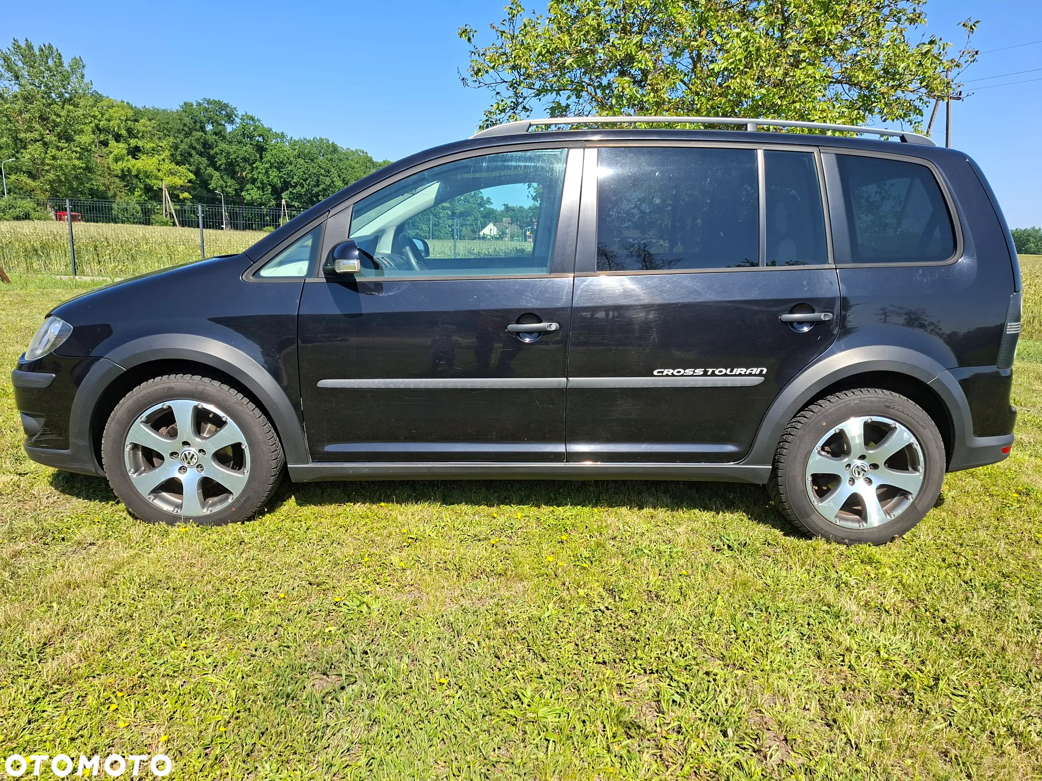 Volkswagen Touran 2.0 TDI Highline - 5