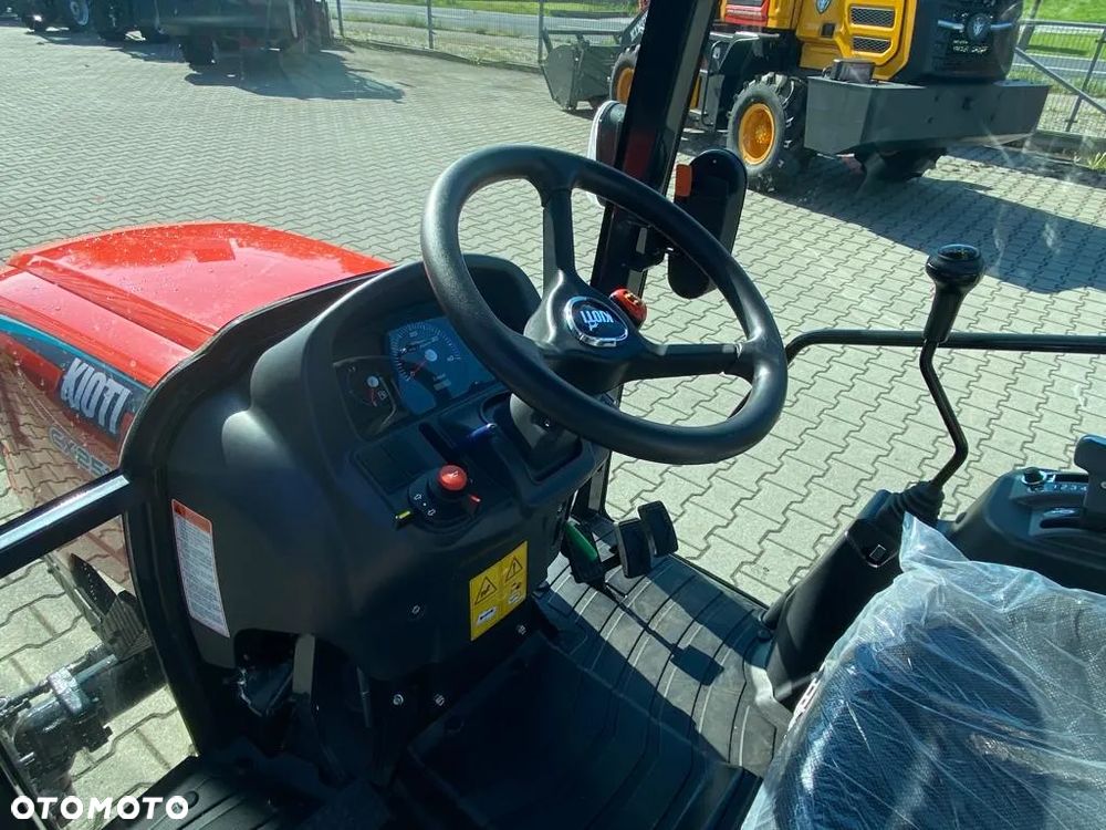 Kioti CX 2510 - 21