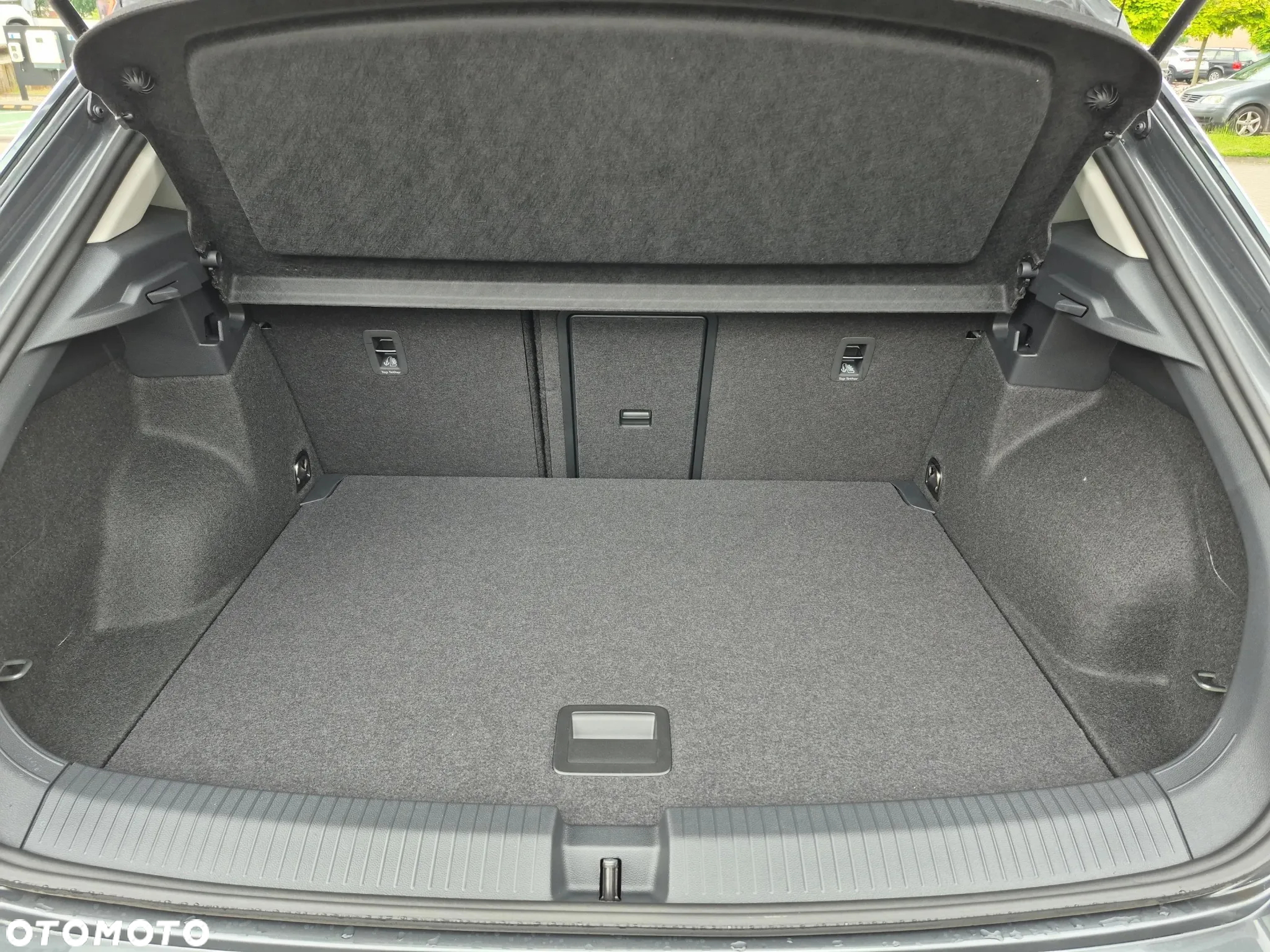 Volkswagen T-Roc 1.5 TSI Life Plus DSG - 20