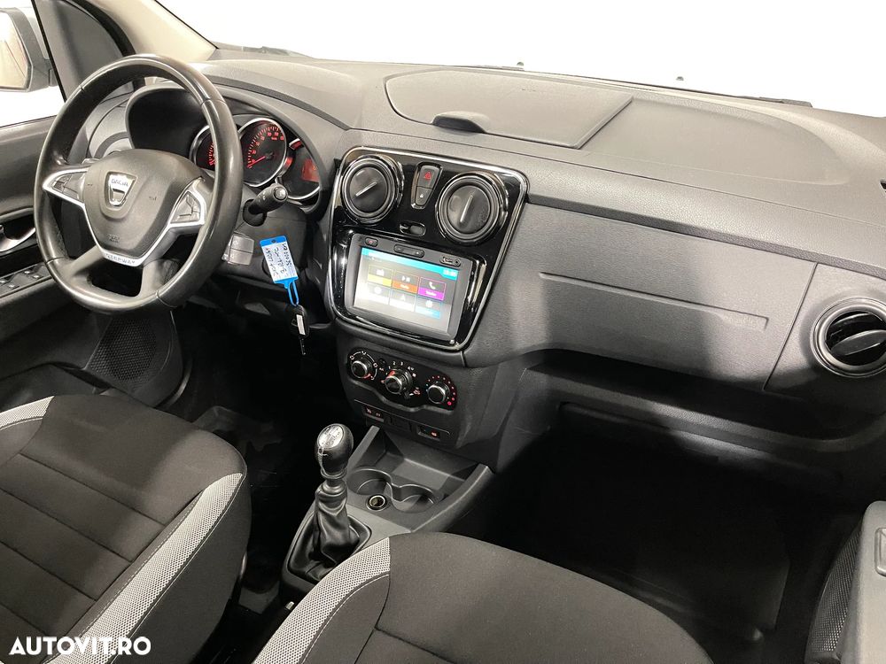 Dacia Lodgy 1.5 Blue dCi Stepway - 9