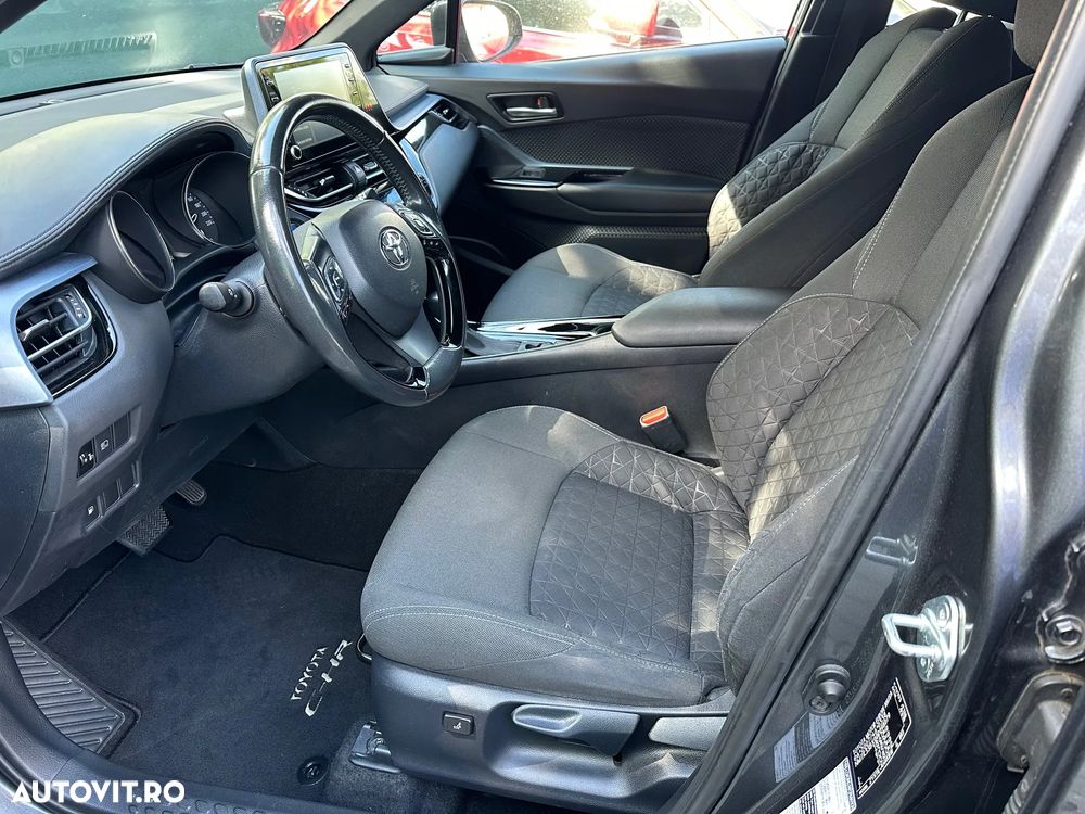 Toyota C-HR Hybrid Business-Edition - 21