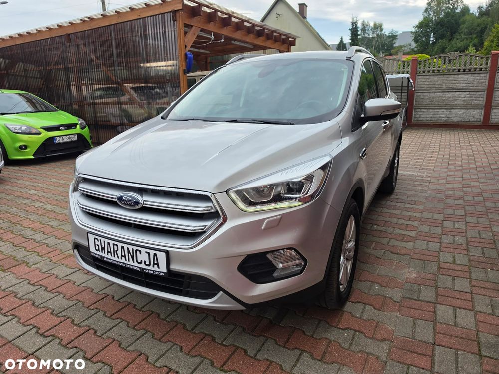 Ford Kuga 2.0 TDCi 2x4 Titanium - 3