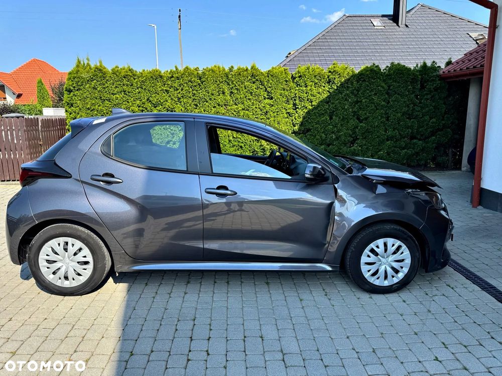 Toyota Yaris - 5