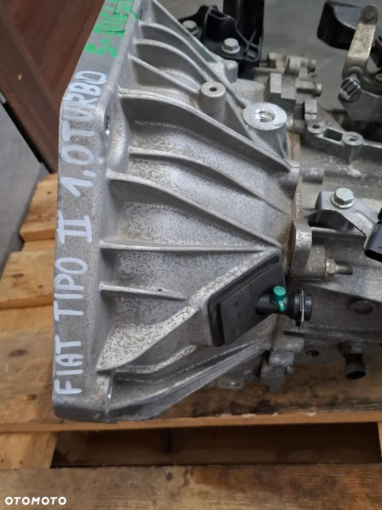 Skrzynia biegów Fiat Tipo II 2022 rok 1,0 T 5 biegowa przebieg 6 tys km nr 55276900 - 2