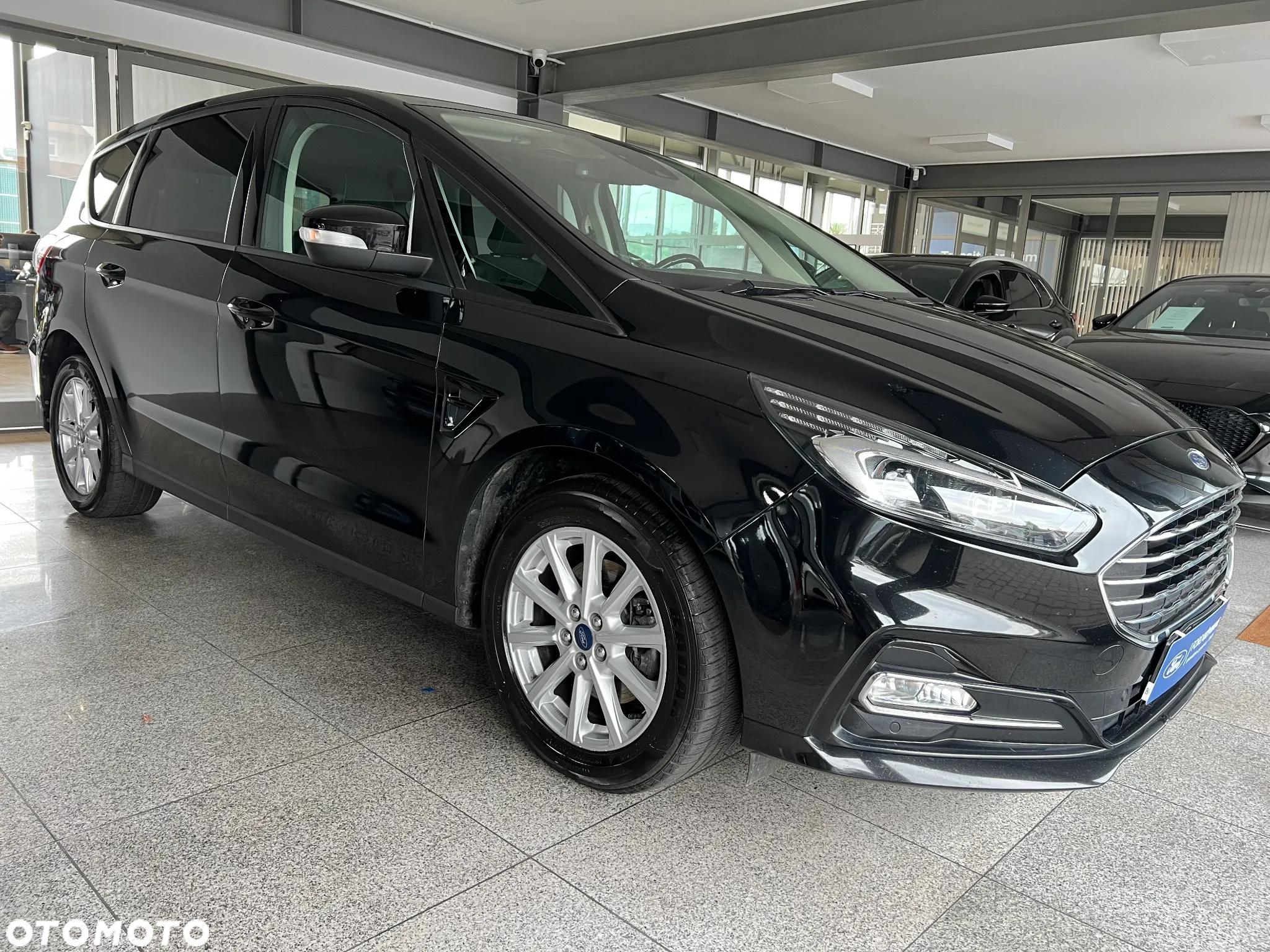 Ford S-Max 2.0 EcoBlue Titanium - 4