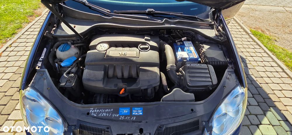 Volkswagen Golf - 22
