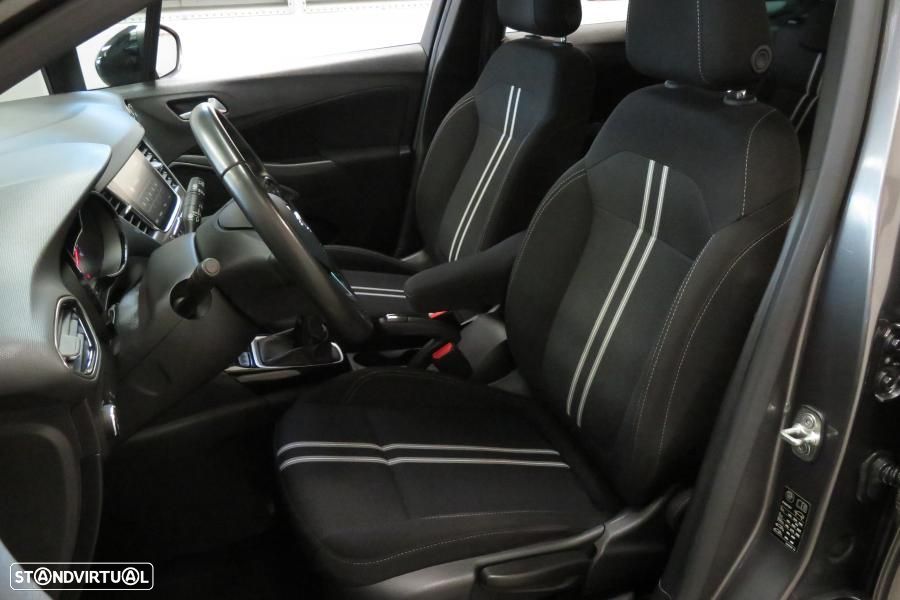 Opel Crossland 1.2 T Design & Tech - 12
