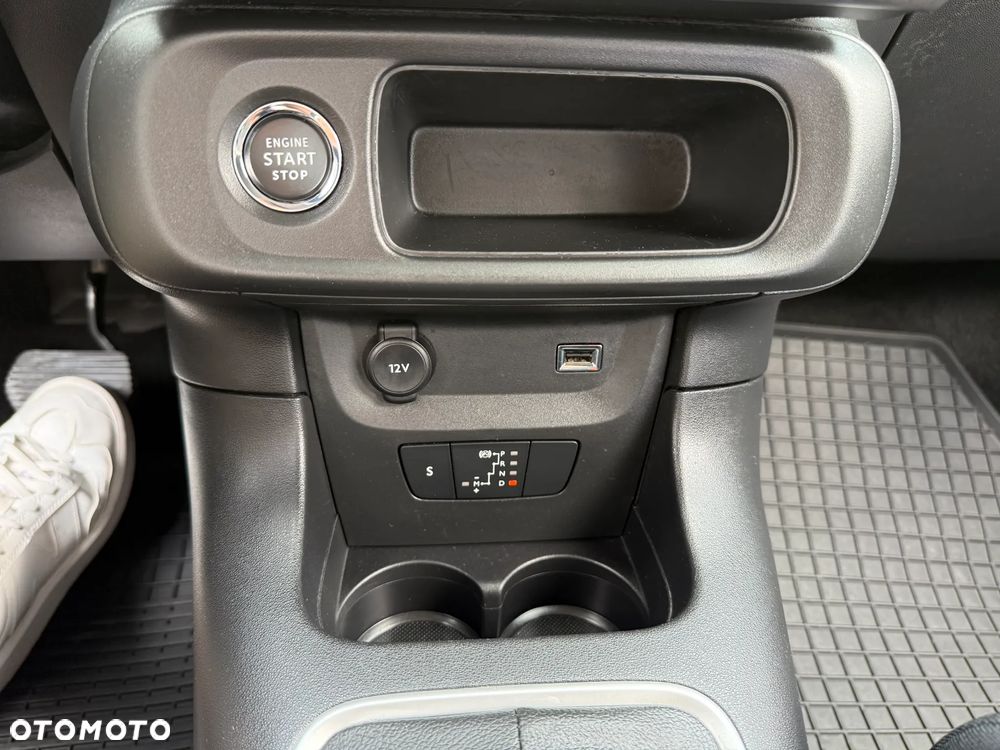 Citroën C3 Pure Tech 110 S&S EAT6 SHINE - 22