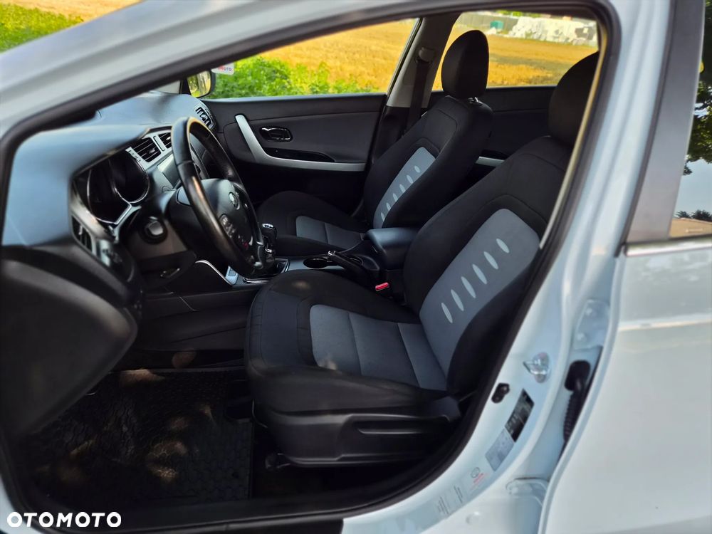 Kia Ceed 1.6 GDI Platinum Edition - 10