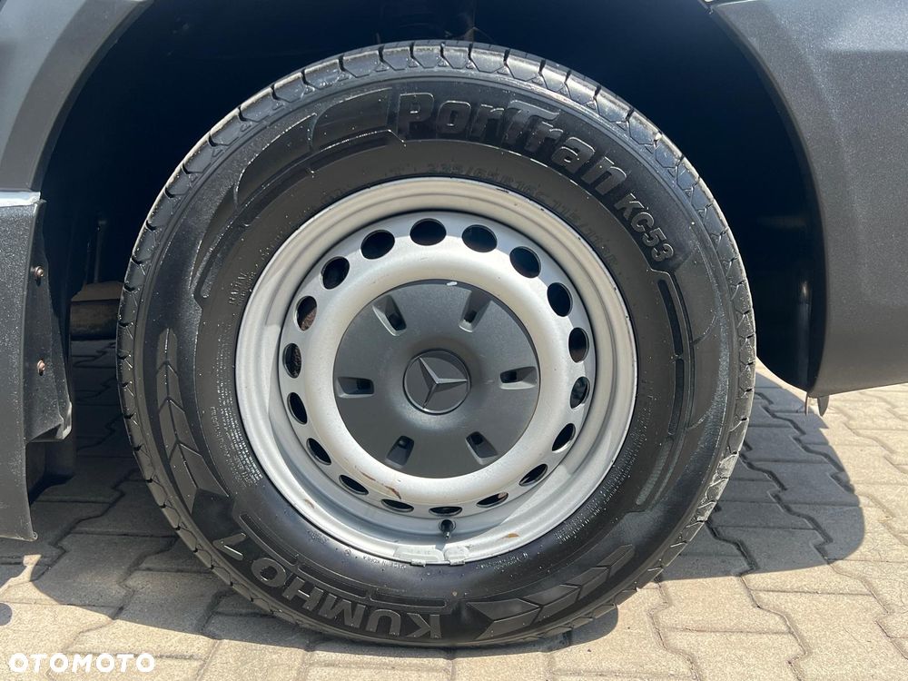 Mercedes-Benz SPRINTER 319 CDI 3,0 V6 AUTOMAT KONTENER CHŁODNIA MITSUBISHI WINDA - 23