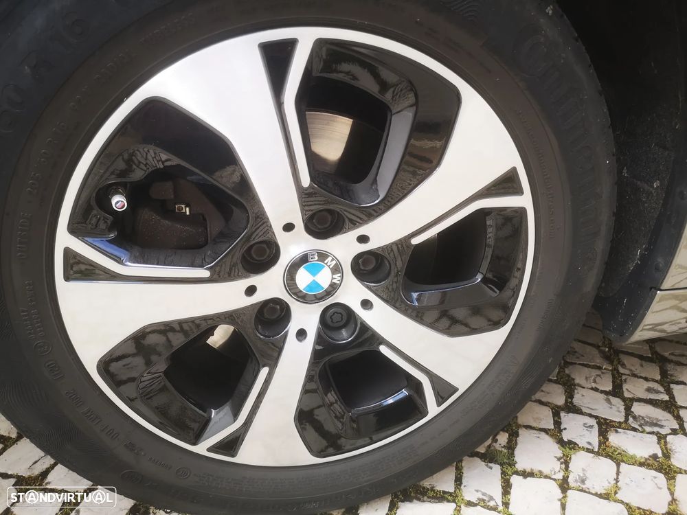 BMW 218 Active Tourer d Luxury Line - 5