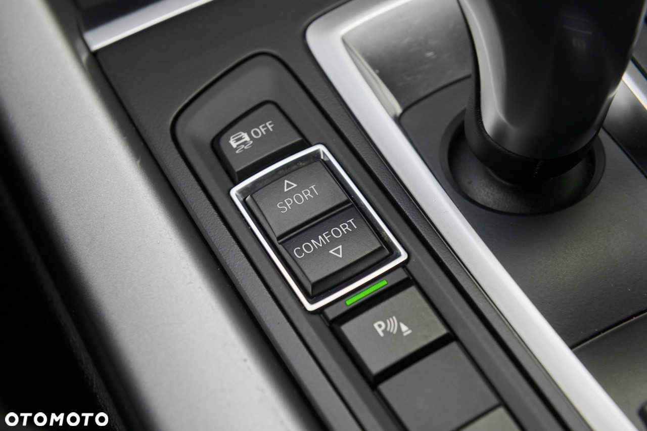 BMW X5 xDrive30d - 39