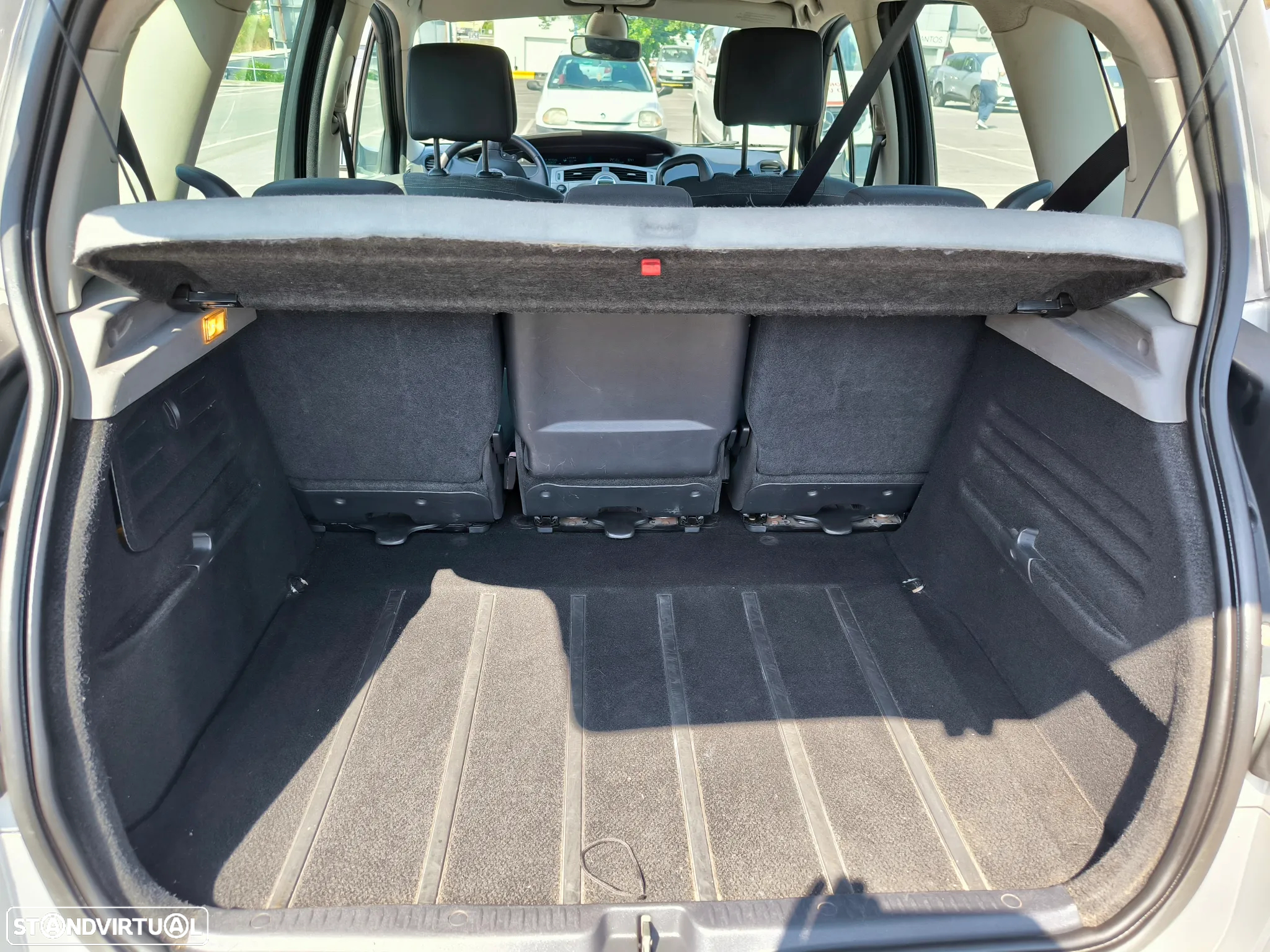 Renault Scénic 1.5 dCi Dynamique - 12