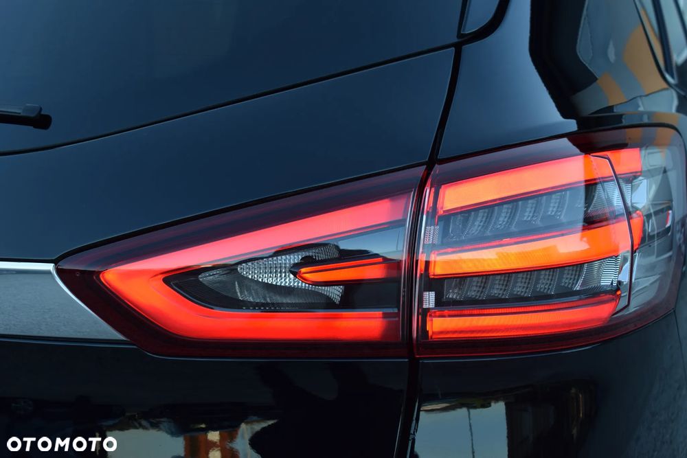 Ford S-Max 2.0 TDCi Titanium PowerShift - 38